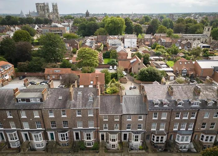 10 St Marys
